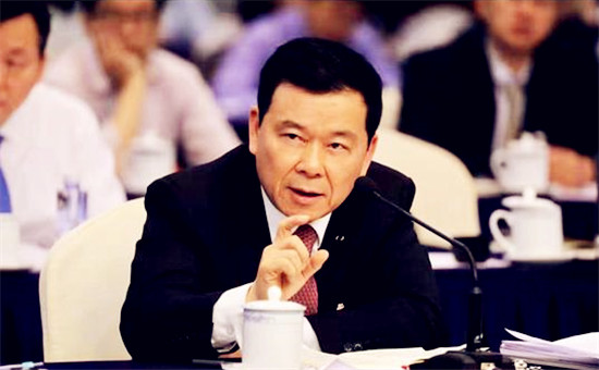 曾慶洪：建議推廣燃料電池車(chē) 加快自動(dòng)駕駛車(chē)量產(chǎn)