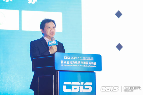 方建華：當(dāng)前動(dòng)力電池產(chǎn)業(yè)鏈“黑天鵝”滿天飛是過(guò)渡階段的必然結(jié)果