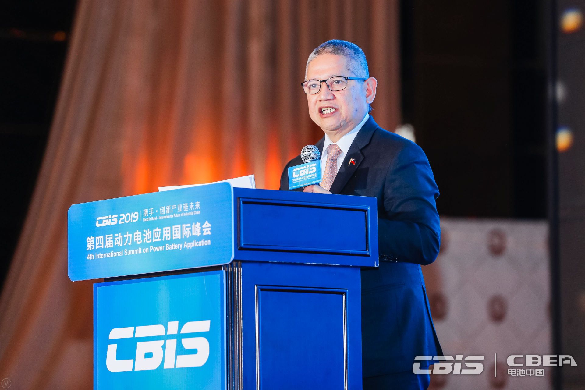 格倫·佩尼亞蘭達(dá)：菲律賓在原材料、電動(dòng)汽車和儲(chǔ)能方面充滿發(fā)展機(jī)會(huì)