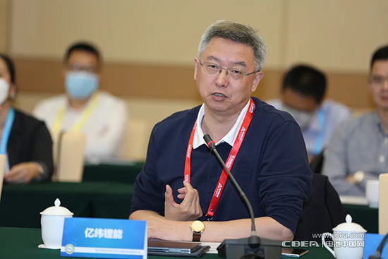 “車電分離”模式可行否？這場(chǎng)閉門會(huì)議上產(chǎn)業(yè)鏈大佬給出新看法