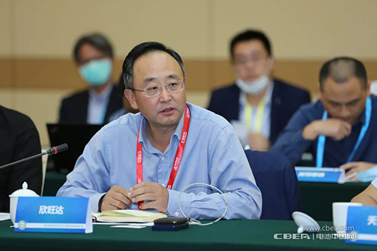 “車電分離”模式可行否？這場(chǎng)閉門會(huì)議上產(chǎn)業(yè)鏈大佬給出新看法