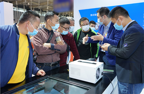 星恒攜全場景適用“超鋰S7”亮相南京展艷驚四座！