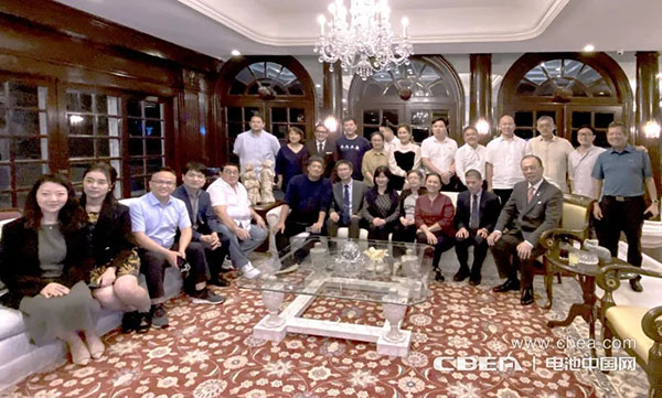 動力電池應(yīng)用分會商務(wù)考察團一行，應(yīng)邀參加中國菲律賓商會會長David Lim舉辦的企業(yè)家聚會