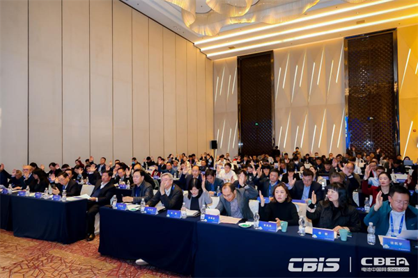 動力電池應用分會第二屆會員代表大會召開，劉金成當選新一屆理事長