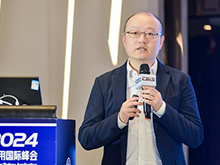 廣州凌頂能源科技有限公司創(chuàng)始人&總經(jīng)理梅驁分享了《電動航空專用高能高功率大圓柱電池》