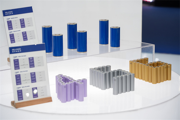 對(duì)話丨睿恩新能源創(chuàng)始人陳璇：探索極致，引領(lǐng)無(wú)極耳圓柱新標(biāo)準(zhǔn)