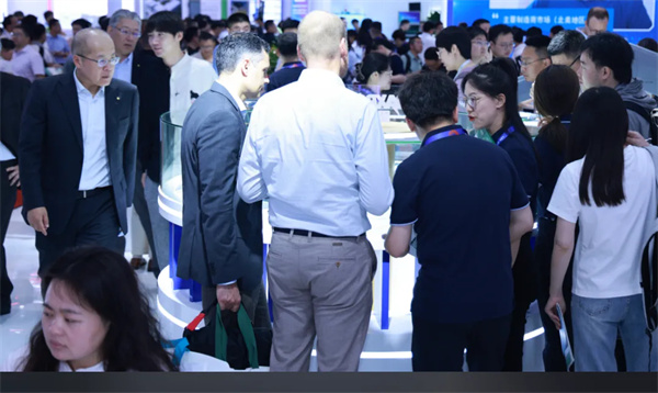 東馳新能源科技閃耀CIBF2025，以創新固態電池技術賦能綠色能源未來