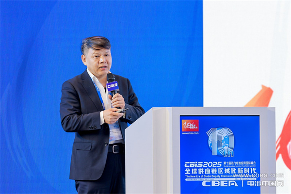 華清高科耿立波發(fā)表主題演講：電動(dòng)汽車(chē)?yán)鋮s液的技術(shù)破局：如何實(shí)現(xiàn)電池的“本征安全”